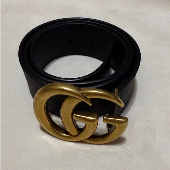 Gucci Black Belt with Gold GG Buckle - Picture 1 of 9
